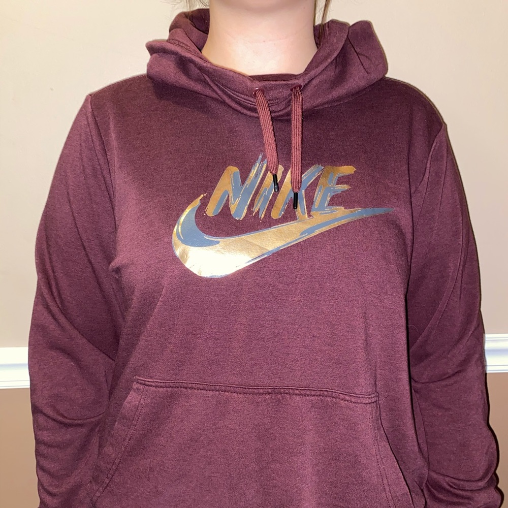 nike hoodie